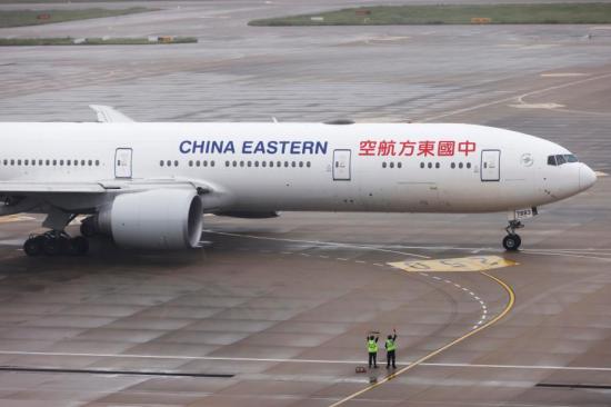 More international flights resume in China